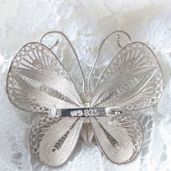 Vintage 835-1000 silver filigree butterfly brooch - Picture 7 of 7